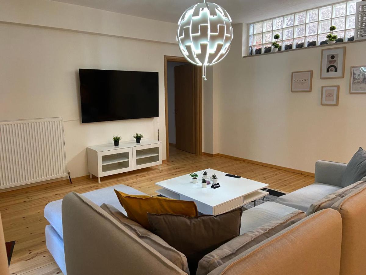 Elaiorama Apartment *